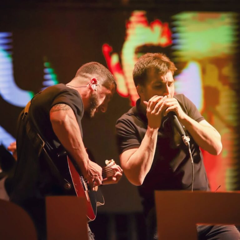 El Dúo Amucan: Orgullo del Sur de Córdoba que conquistó en «La Voz Argentina»