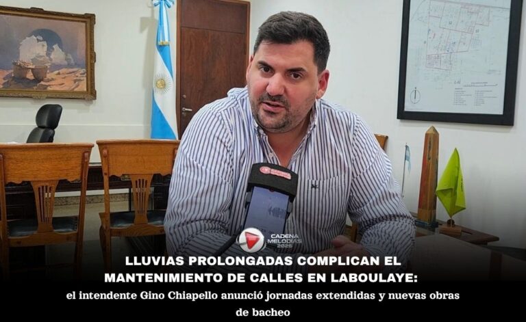 Lluvias prolongadas complican el mantenimiento de calles en Laboulaye: el intendente Gino Chiapello detalla las obras en marcha